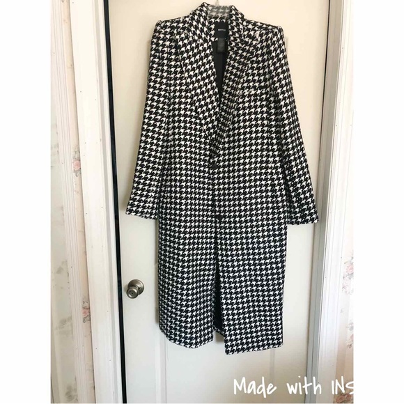 Smythe Houndstooth Coat - Picture 8 of 16